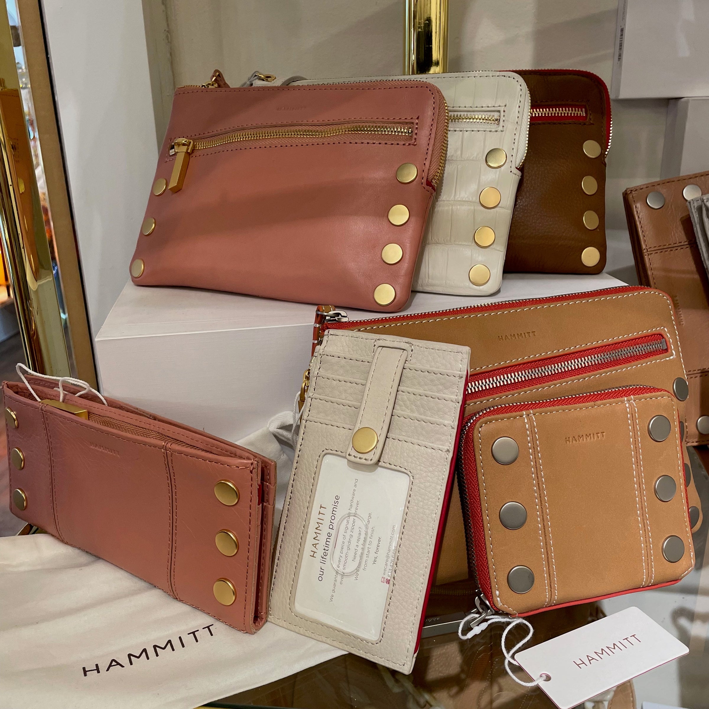 All Purses & Handbags
