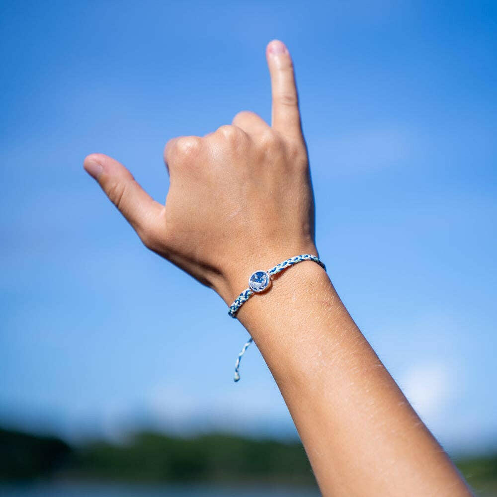 4ocean Microplastics Whale Bracelet | Artisans.