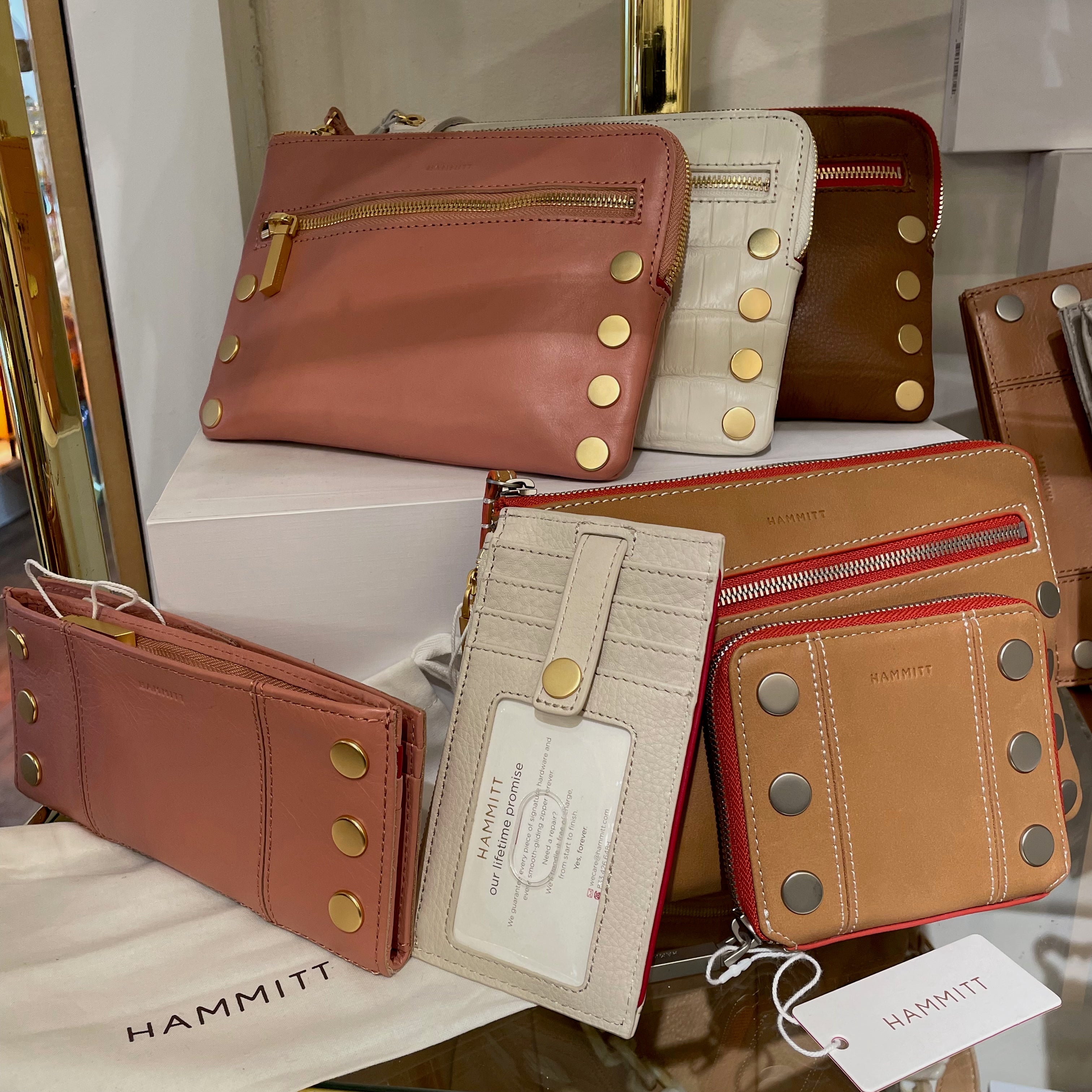 All Purses & Handbags