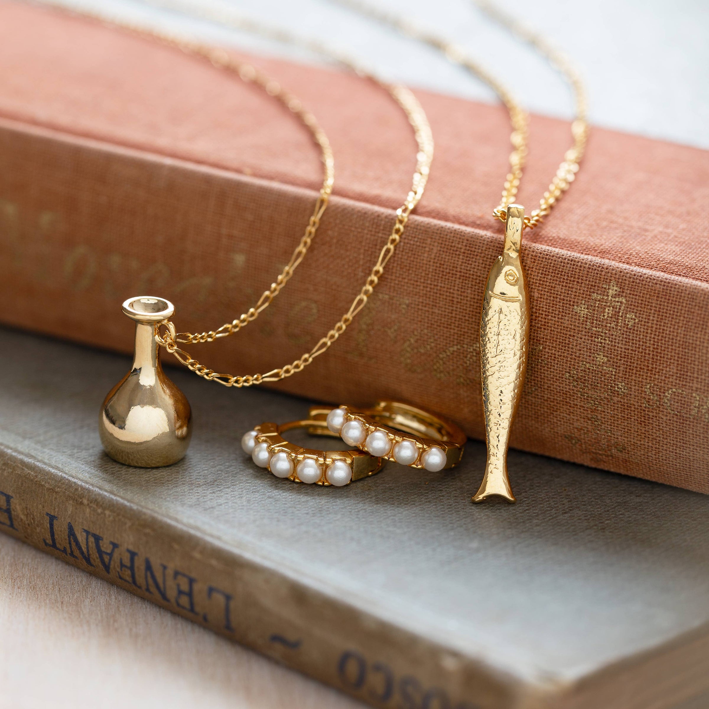 Vintage Beach Fashion Jewelry