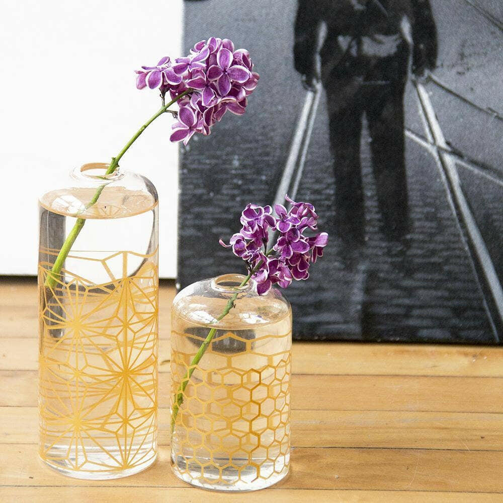 Elon Clear Flower Vase | Artisans.