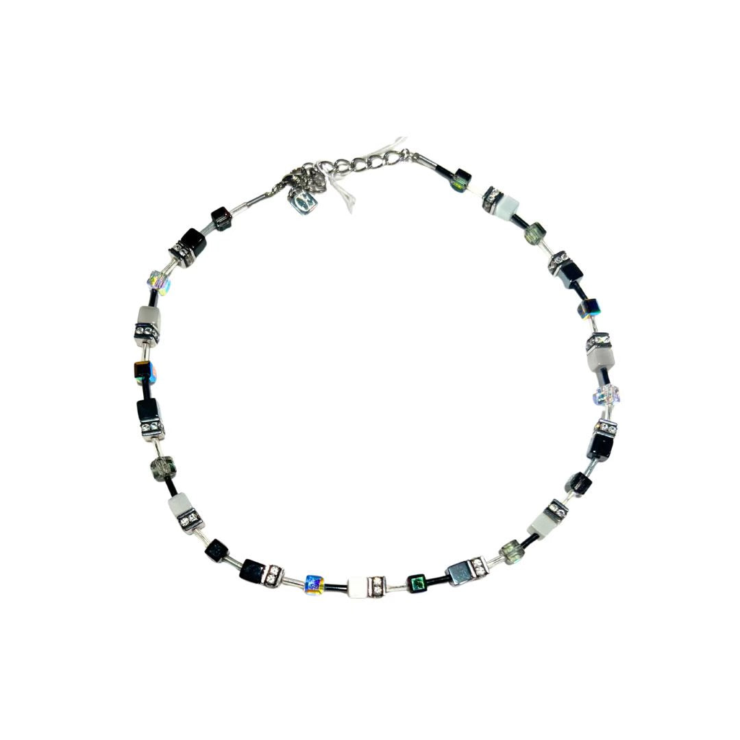 Coeur De Lion GeoCUBE Black & Grey Necklace | Artisans.