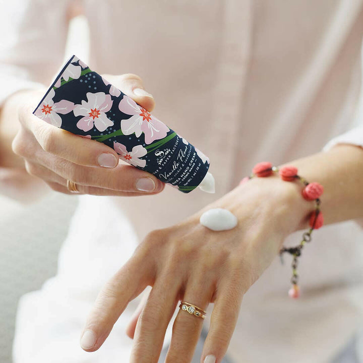 Vanilla Fleur 1 oz Hand Cream | Artisans.