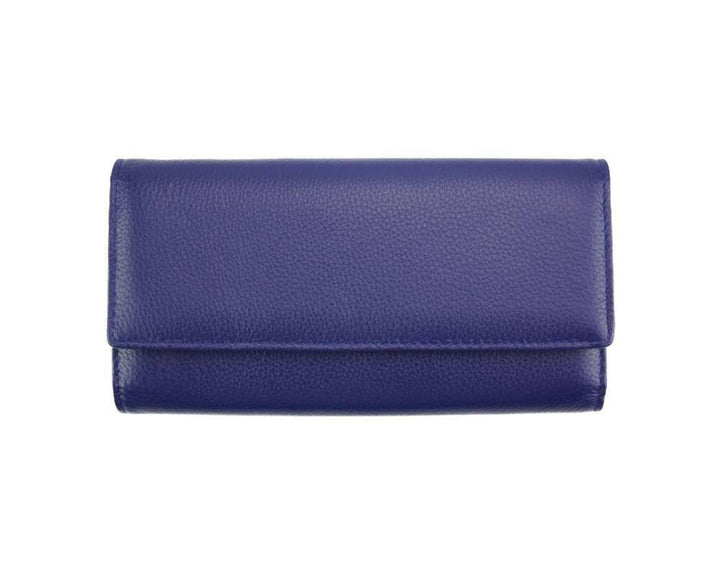 Elegant leather wallet showcasing fine craftsmanship and timeless style, perfect for sophisticated accessory collections.