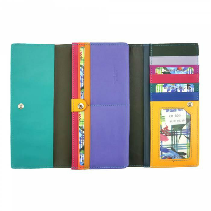 Elegant leather wallet showcasing fine craftsmanship and timeless style, perfect for sophisticated accessory collections.