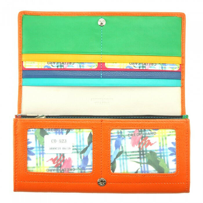 Women's Large Bifold Leather Wallet — Assorted Styles | Artisans.