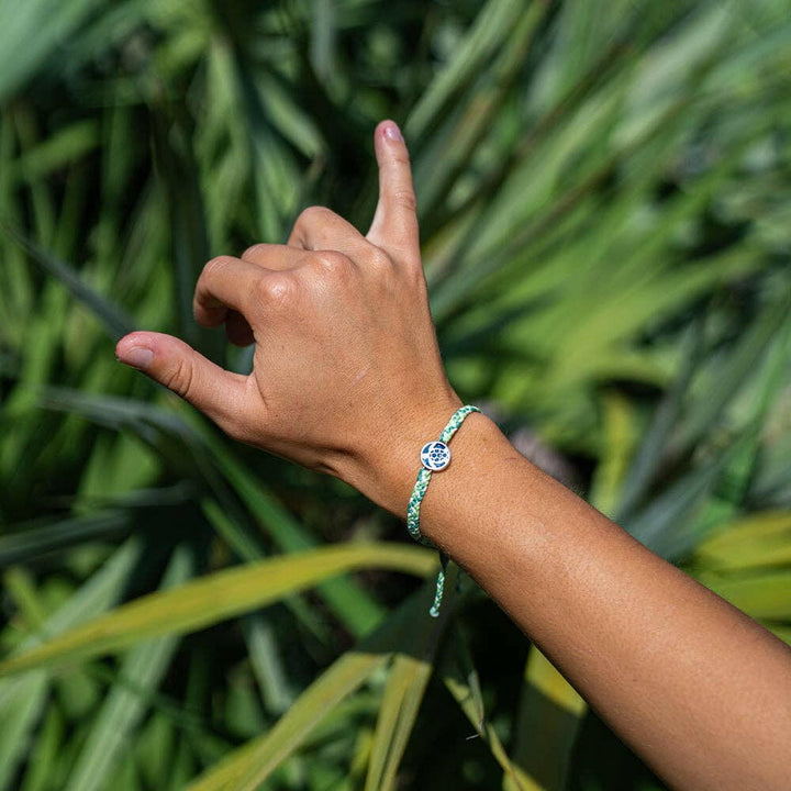 4ocean Microplastics Turtle Bracelet | Artisans.