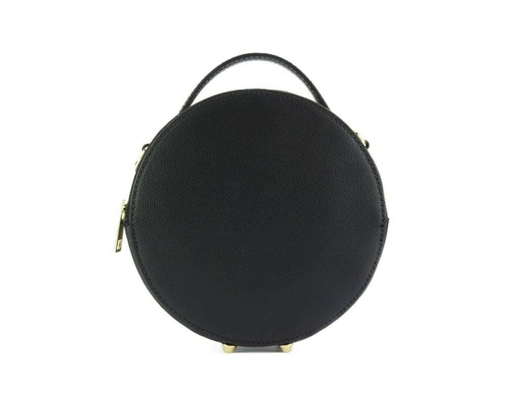 Elegant leather handbag showcasing premium craftsmanship and timeless style for sophisticated fashion enthusiasts.