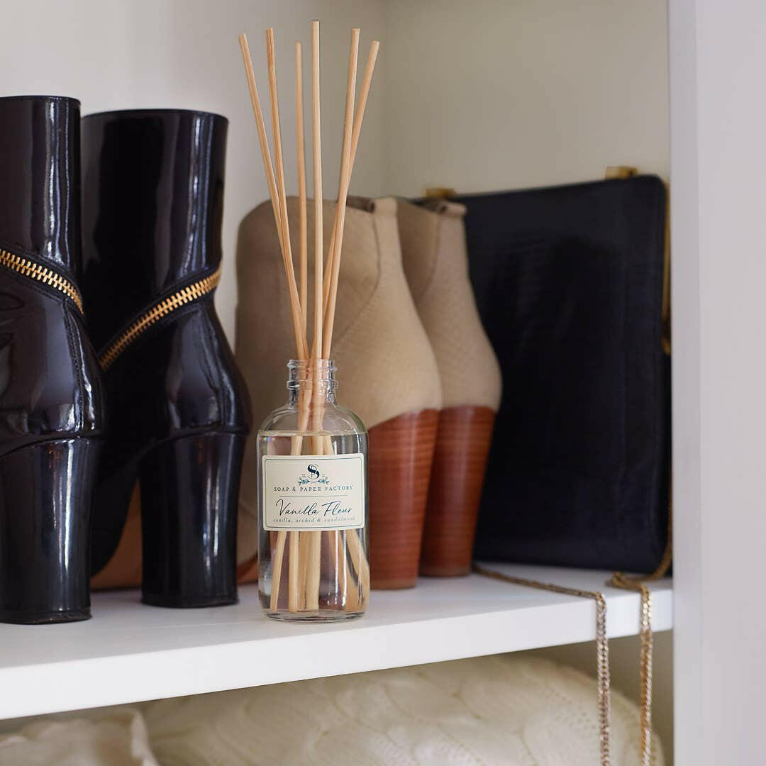 Vanilla Fleur Diffuser | Artisans.