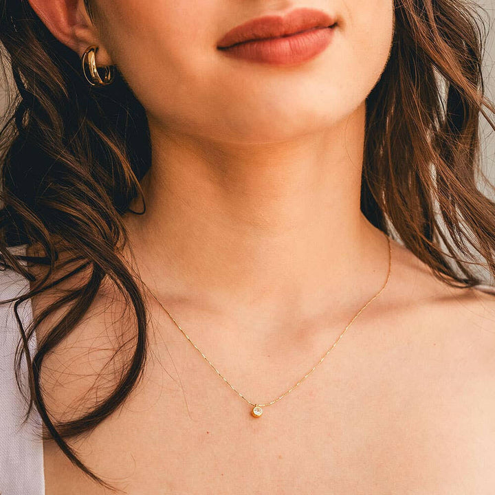 Single 5mm Crystal Pendant Necklace | Artisans.