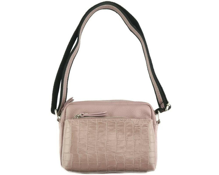 Elegant leather shoulder bag designed for sophisticated style and durability
