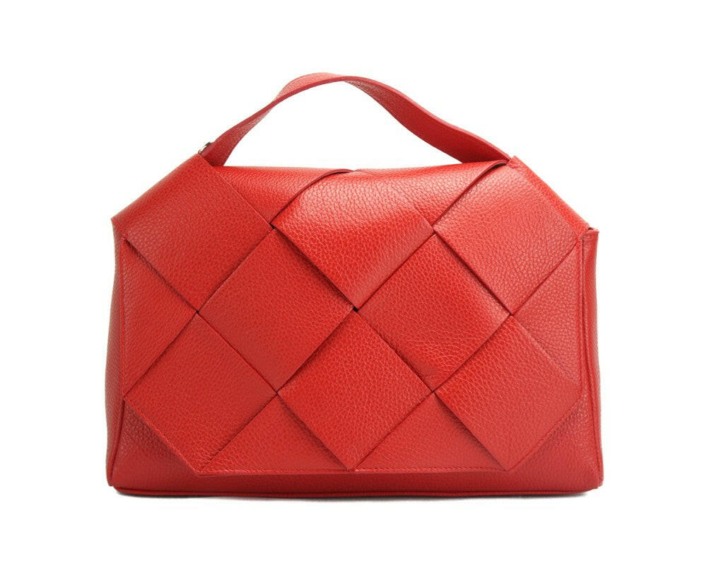 Premium leather handbags showcasing exquisite craftsmanship and timeless elegance for discerning customers.